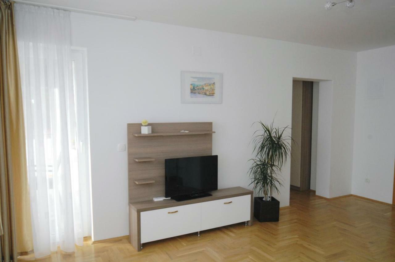 Haus Zora Ferienwohnung 7 Moscenice Εξωτερικό φωτογραφία